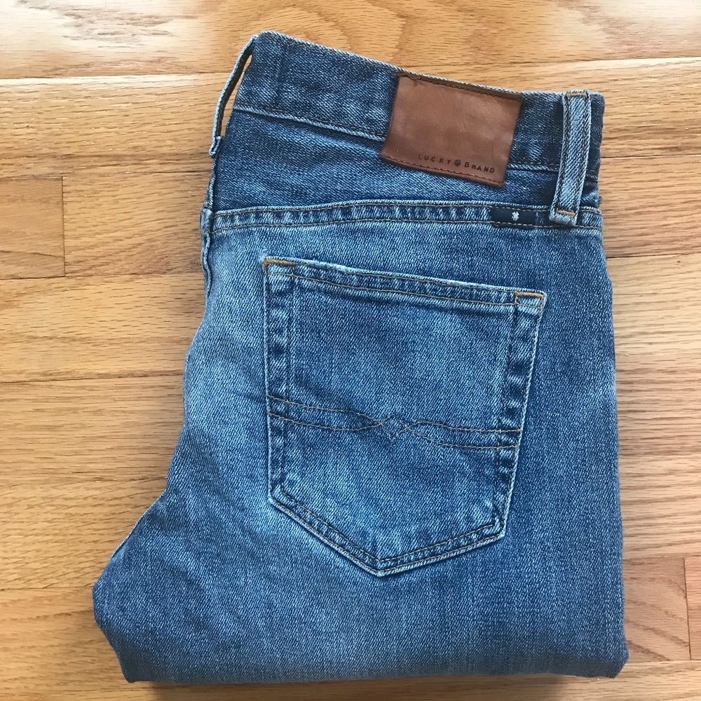 Lucky Brand 121 Heritage Slim 28x32
